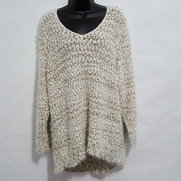 Lane Bryant Sweaters - Lane Bryant Sweater White Gold Fringe 22/24